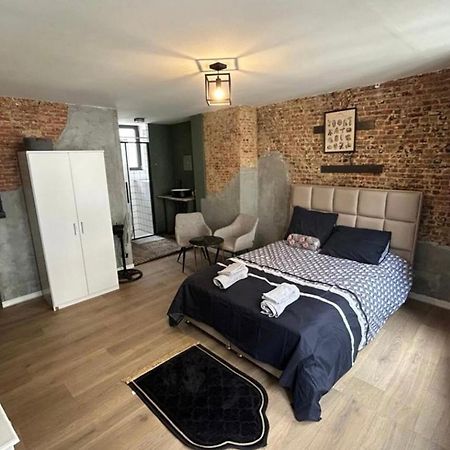 Cosy Room In Antwerp City Exteriör bild